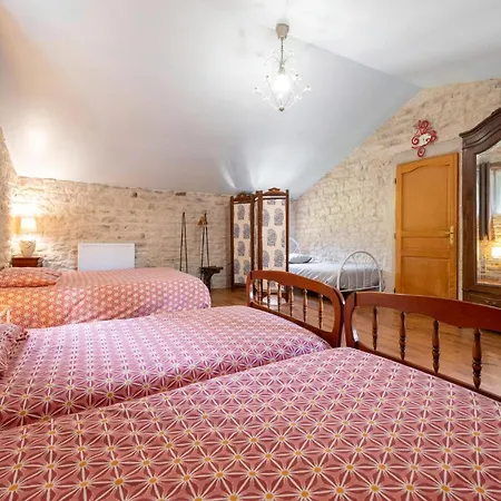 Ferienhaus Lovely In With Kitchen