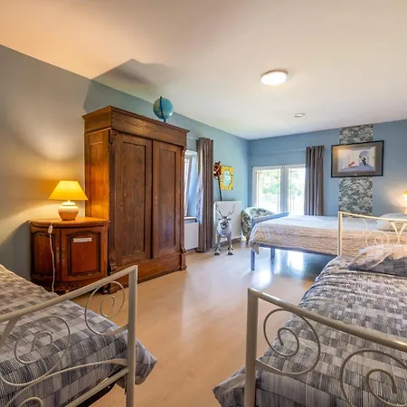 Pet Friendly In With Wifi Сasa de vacaciones
