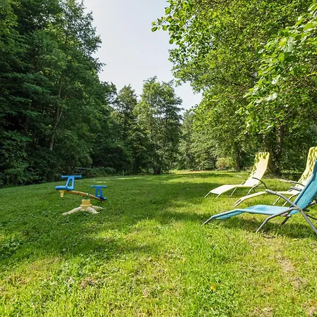 Pet Friendly In With Wifi Сasa de vacaciones